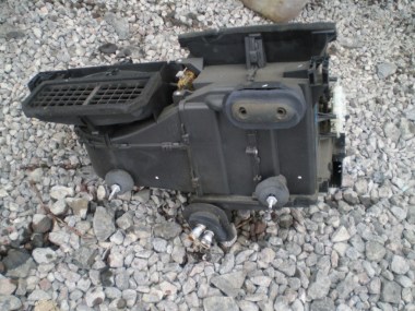 korpus-pechki-ford-connect-1.8-2009
